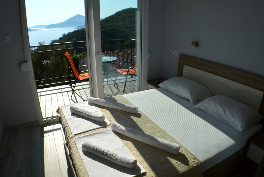 Apartments Mm Sveti Stefan Extérieur photo